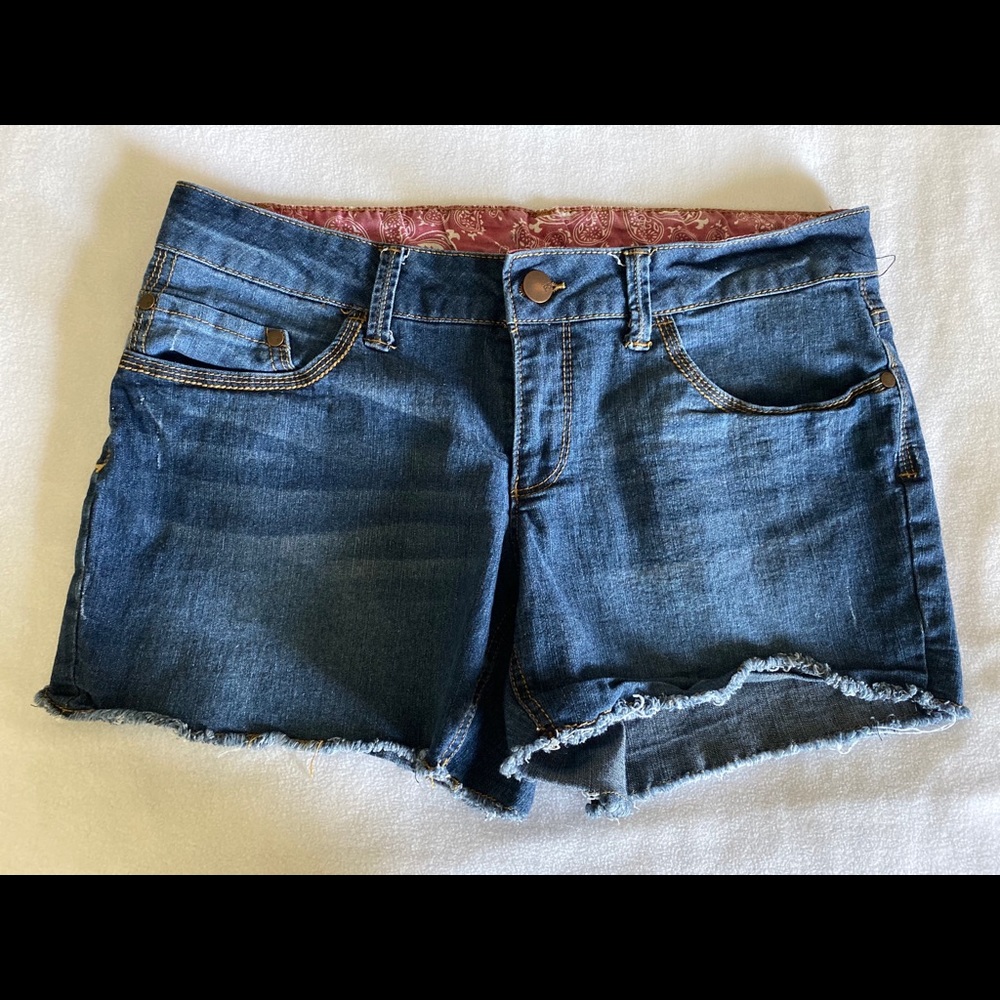 Ladies Denim Shorts